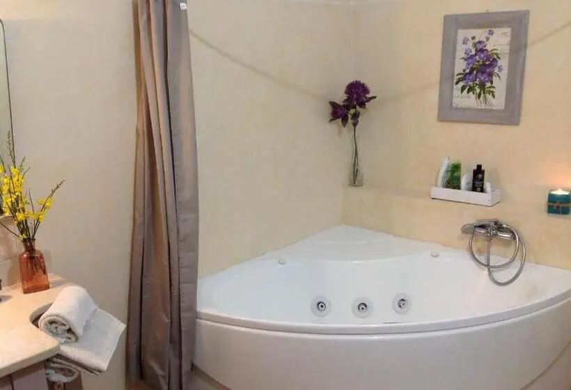 اتاق استاندارد, B&b Lacrêma