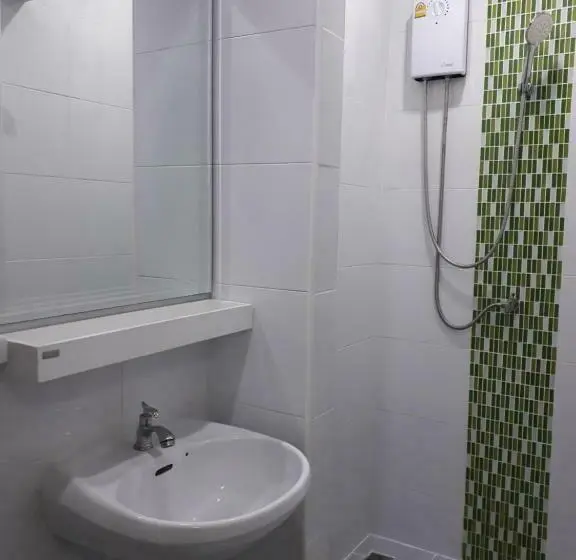 اتاق استاندارد با تخت بزرگ, B&b Namo Phuket