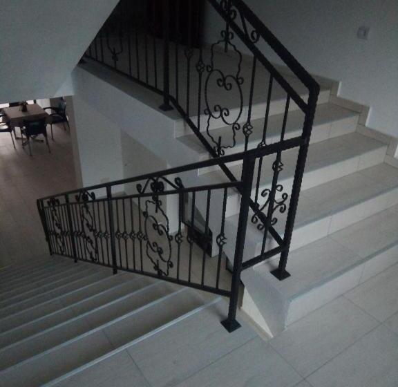 Номер Стандарт с Балконом, Pensiunea Valea Beiului