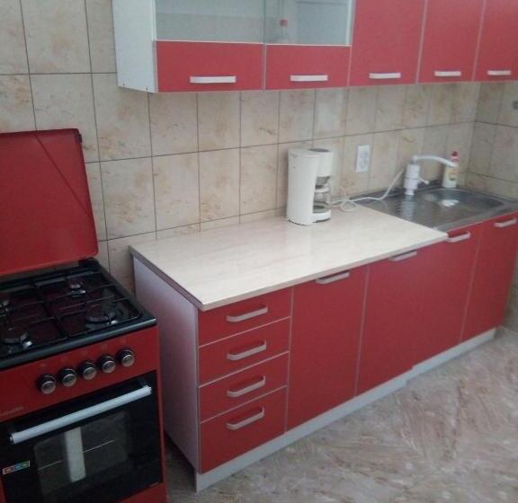 Номер Стандарт с Балконом, Pensiunea Valea Beiului