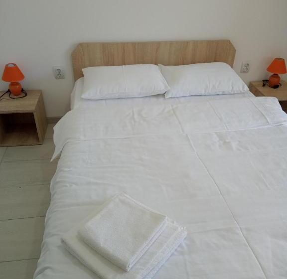 Номер Superior с Террасой, Pensiunea Valea Beiului