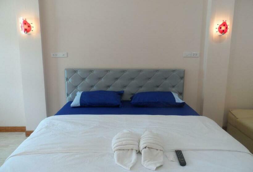 اتاق استاندارد با تخت بزرگ, โรงแรมประทับใจ