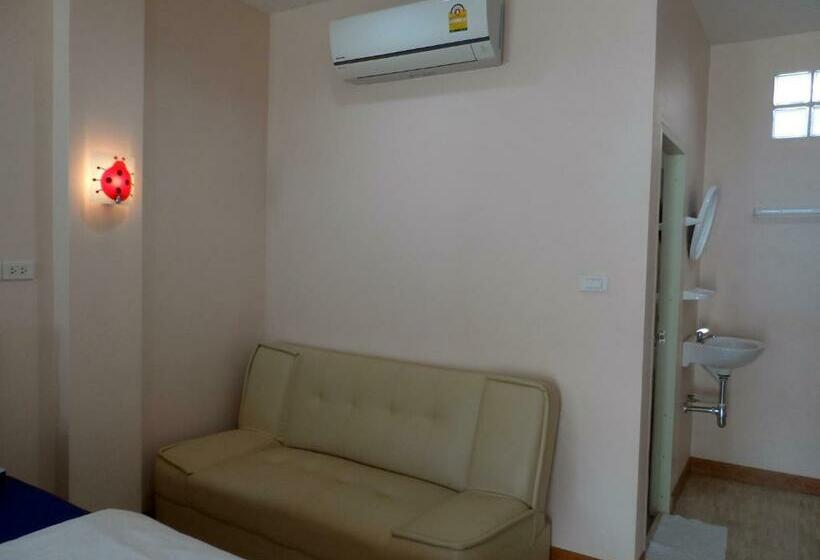 اتاق استاندارد با تخت بزرگ, โรงแรมประทับใจ