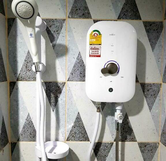 اتاق استاندارد با تخت بزرگ, โรงแรมประทับใจ