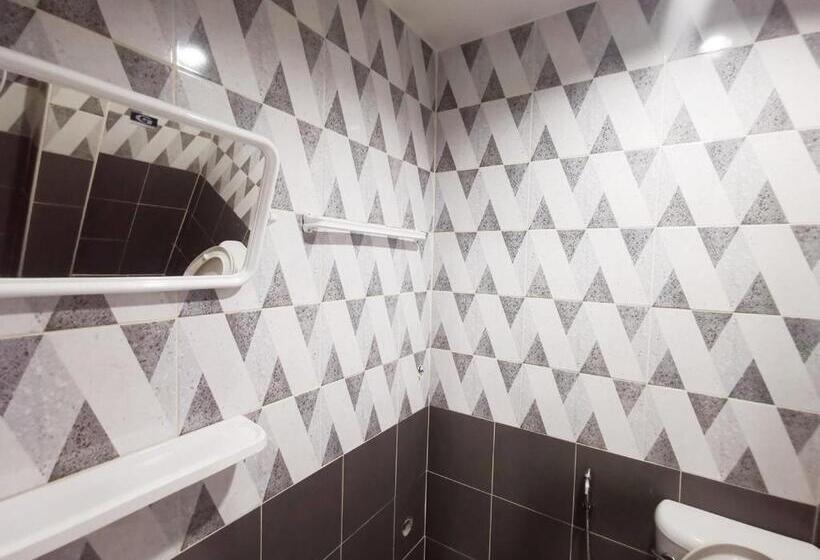 استودیو استاندارد با تخت کینگ, โรงแรมประทับใจ