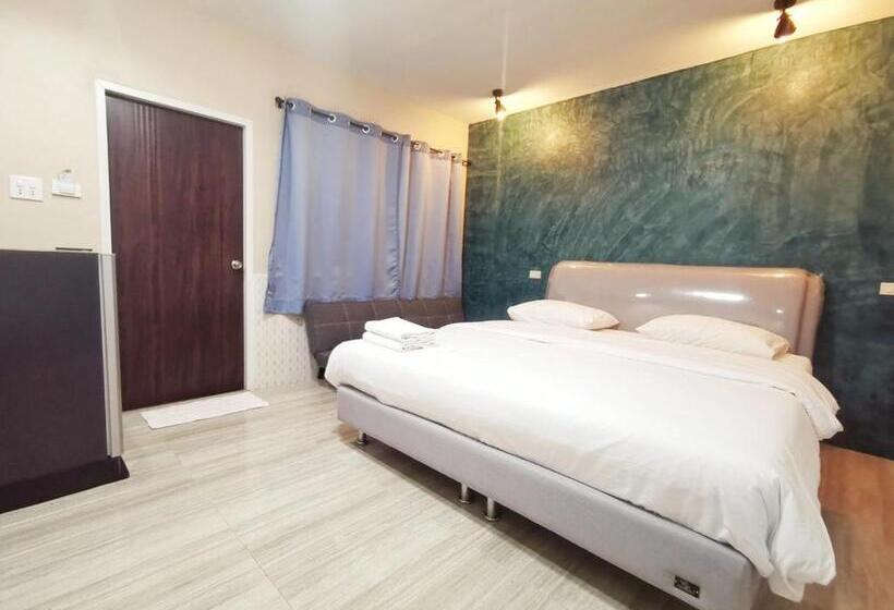 استودیو استاندارد با تخت کینگ, โรงแรมประทับใจ