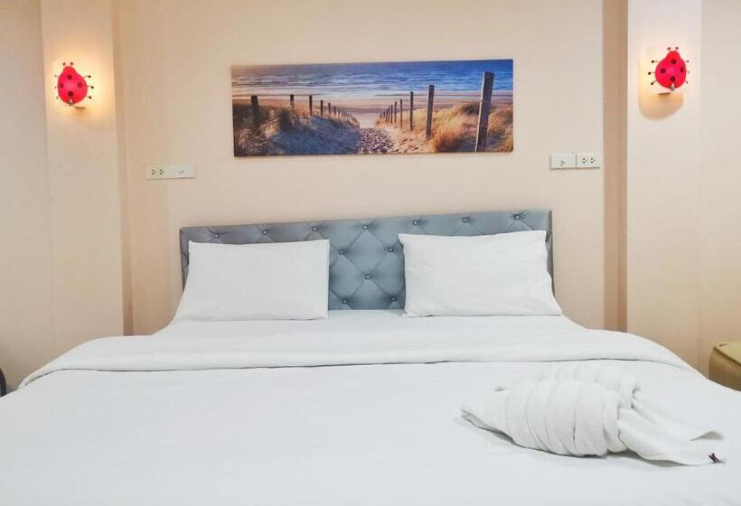 اتاق استاندارد با تخت بزرگ, โรงแรมประทับใจ