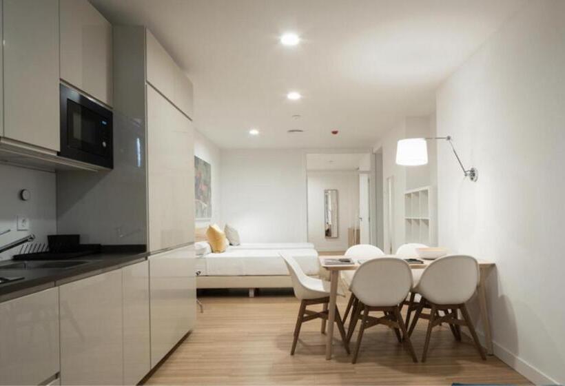 Appartamento 1 Camera da Letto con Balcone, Mush Room Apartamentos