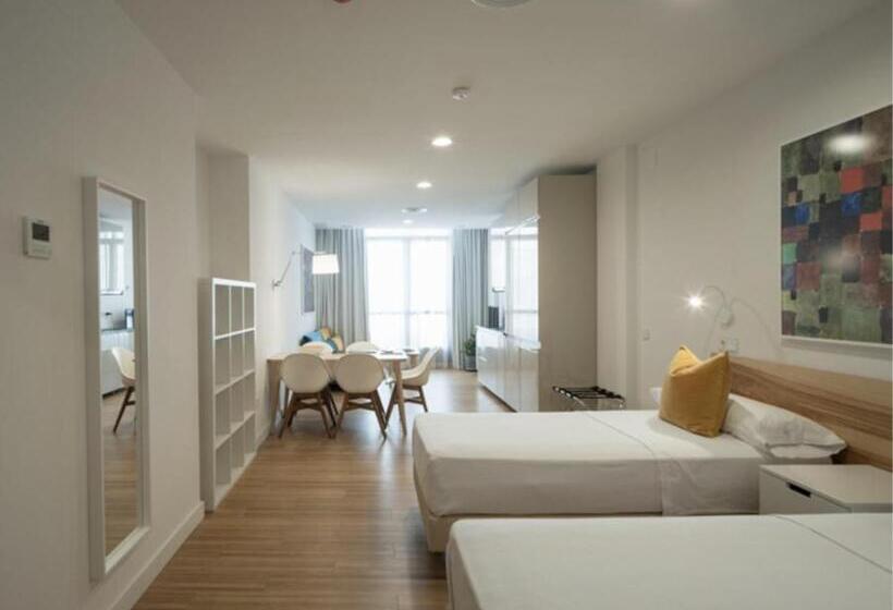 آپارتمان 1 خوابه با بالکن, Mush Room Apartamentos