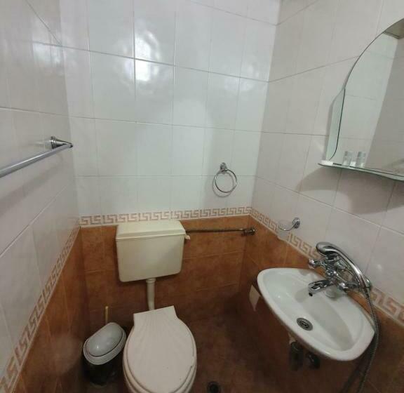 스탠다드 싱글 룸, тодор прегьов