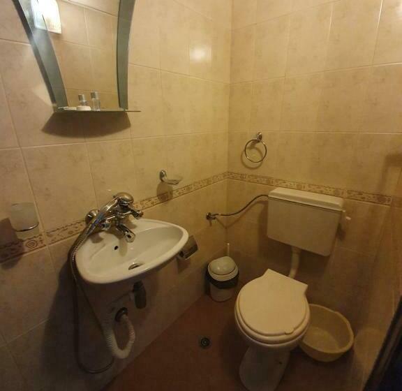 스탠다드 싱글 룸, тодор прегьов