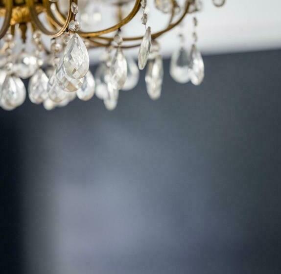 חדר סטנדרט, Room At The Inn