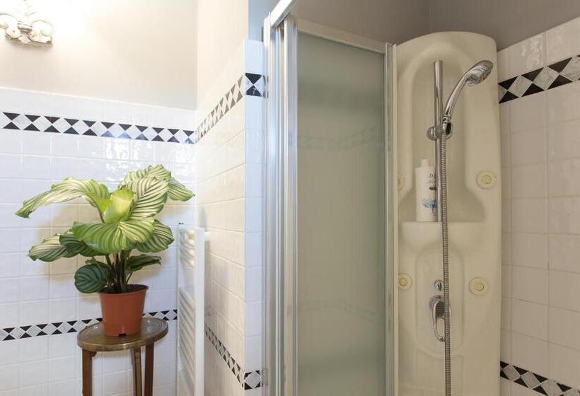 اتاق لوکس, B&b Palazzo De I Mysteri