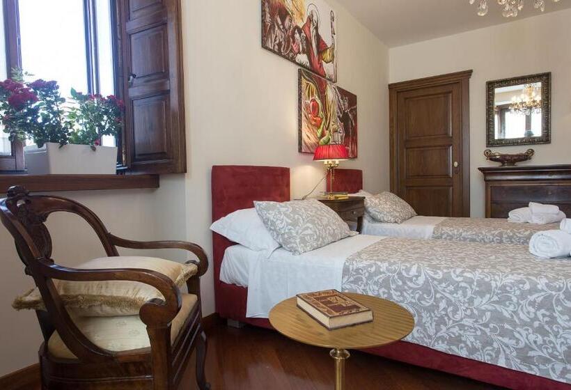 اتاق لوکس, B&b Palazzo De I Mysteri