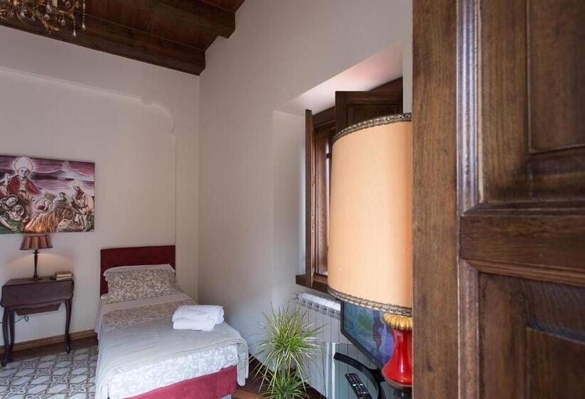 اتاق استاندارد, B&b Palazzo De I Mysteri