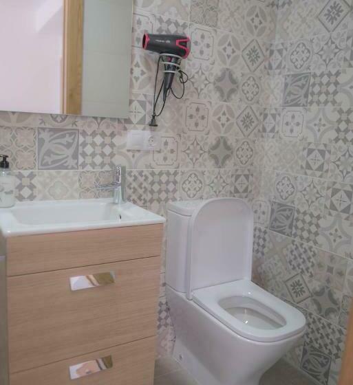 חדר דלוקס עם מרפסת, Pensión Casa Do Gallo Sarria