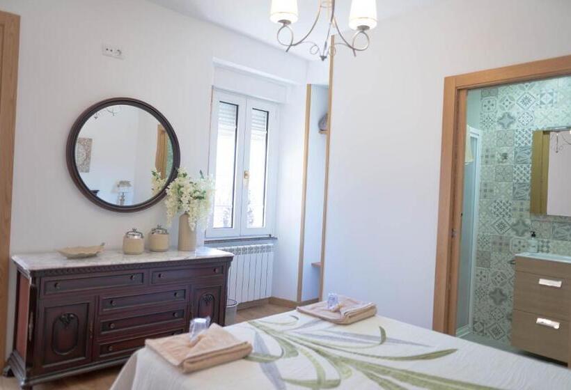 חדר דלוקס עם מרפסת, Pensión Casa Do Gallo Sarria