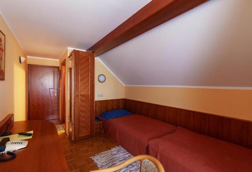 اتاق استاندارد با بالکن, Gostišče Prosnik