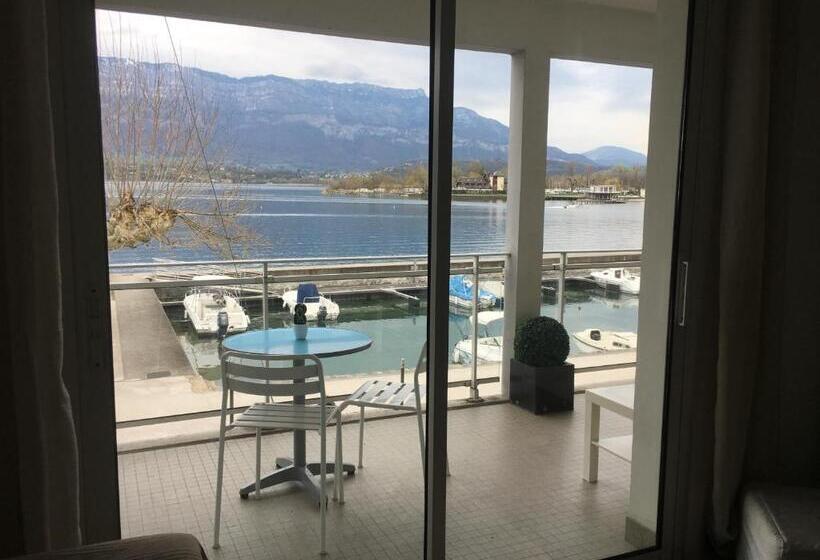 1 Bedroom Apartment Lake View, Residence Du Port