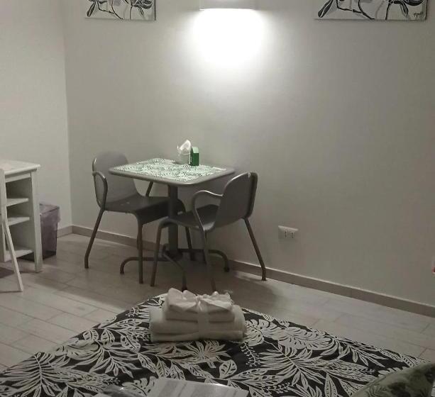 Standard Room King Size Bed, B&b La Palmetta