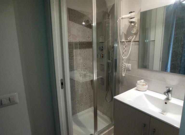 Standard Room King Size Bed, B&b La Palmetta