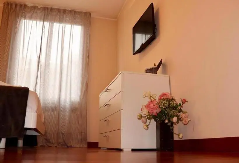 スタンダードルーム, A Casa Di Grace