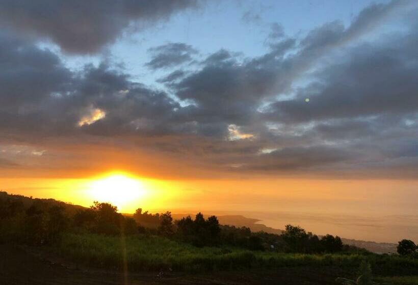 חדר משפחתי נוף לים, Ferme L Eau De Coco