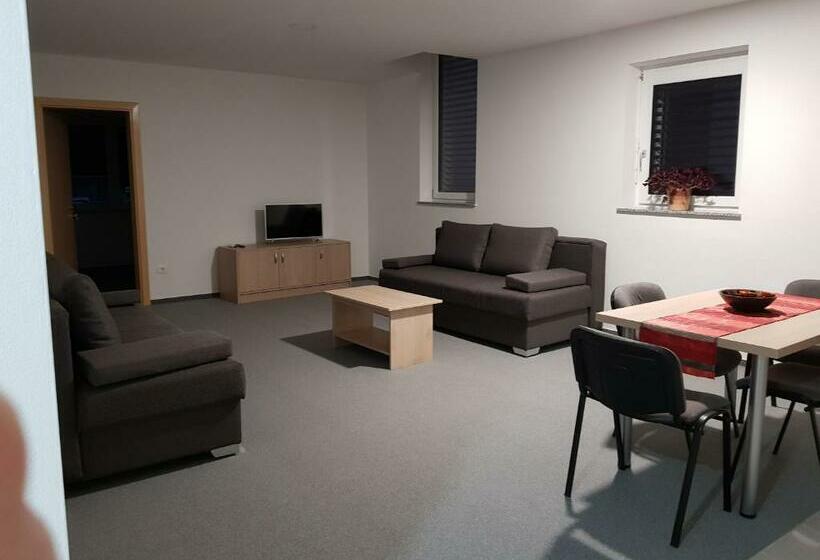 آپارتمان 1 خوابه, Apartmaji Janković