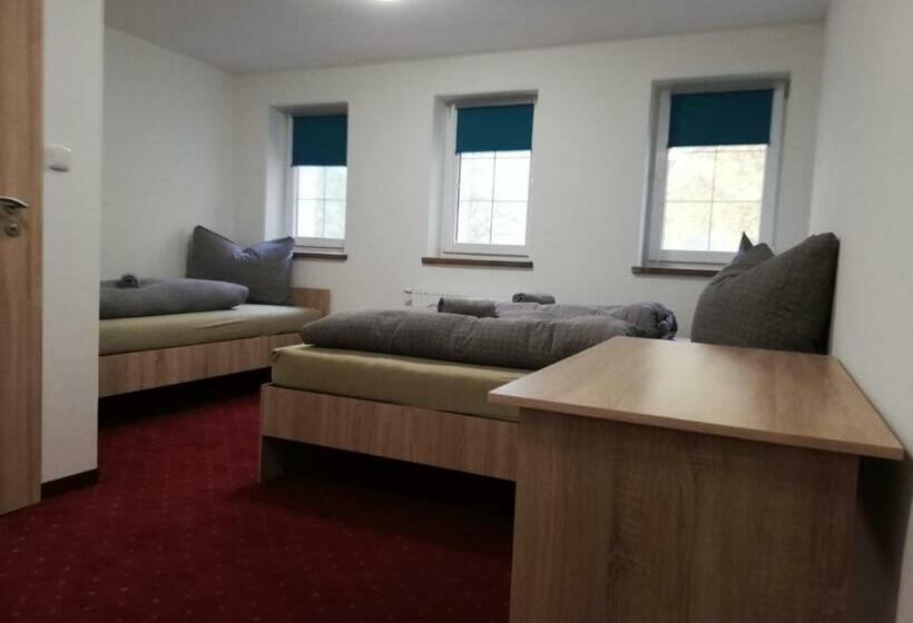 Номер Стандарт, Penzion Svatý Petr