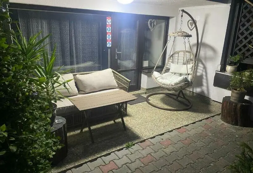 Standard Triple Room with Terrace, Privat Forest