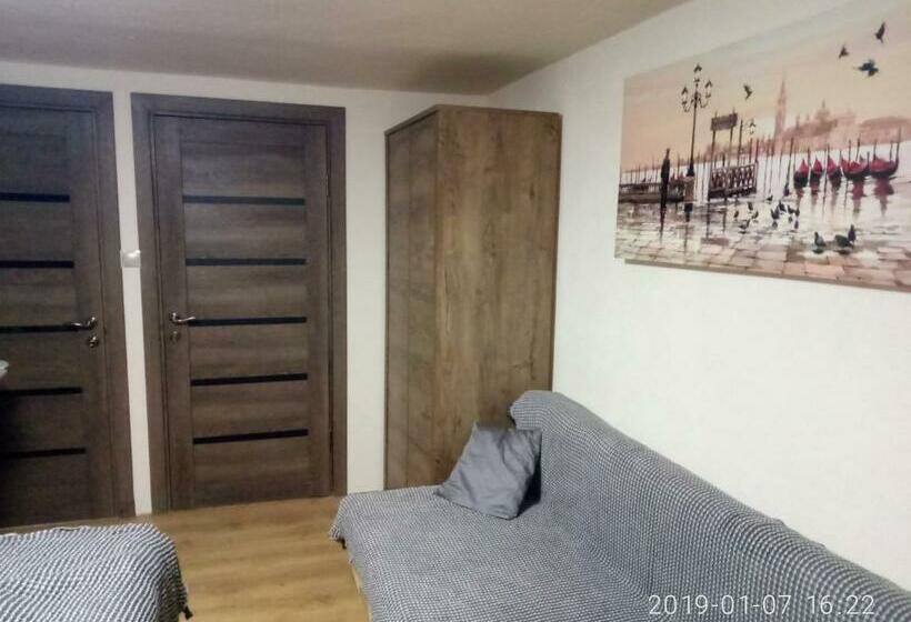 Standard Triple Room with Terrace, Privat Forest