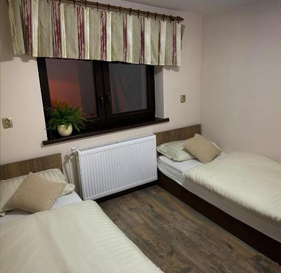 اتاق لوکس با تخت بزرگ, Privat Forest