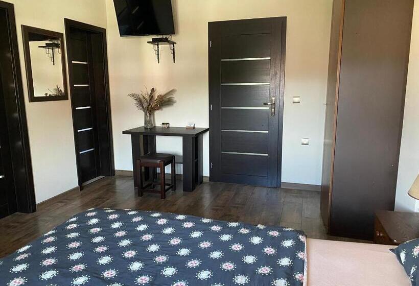 اتاق لوکس با تخت بزرگ, Privat Forest