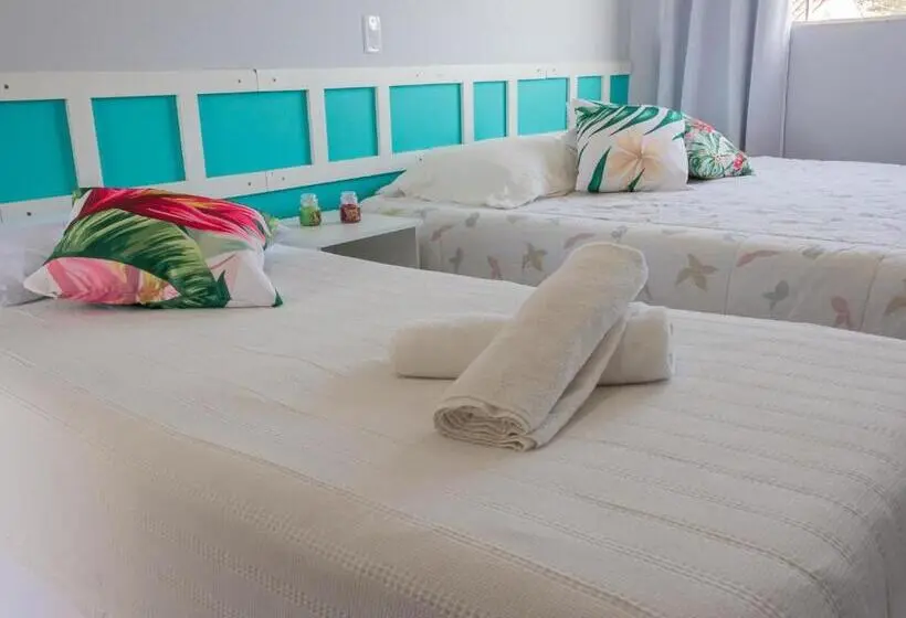 اتاق سوپریور سه تخته, Rosa Surf Hostel & Food
