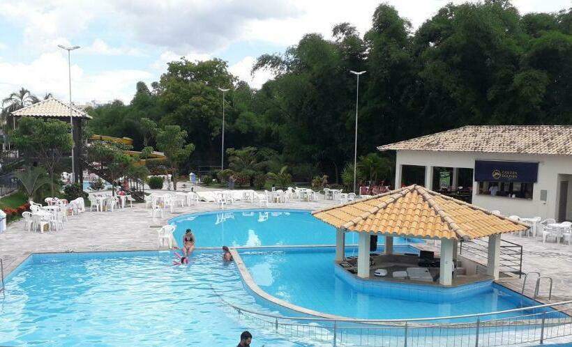 סוויטה, Golden Dolphin Grand