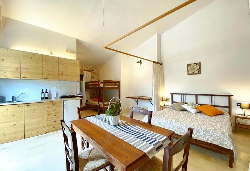 סטודיו סטנדרטי נוף לגינה, Trulli Panoramici