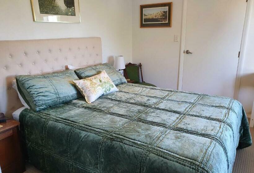 스탠다드 룸 퀸사이즈 침대, Fossil Coast B&b