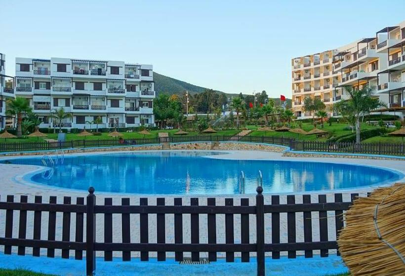 اتاق استاندارد با چشم‌انداز استخر, Mirador Golf Appart