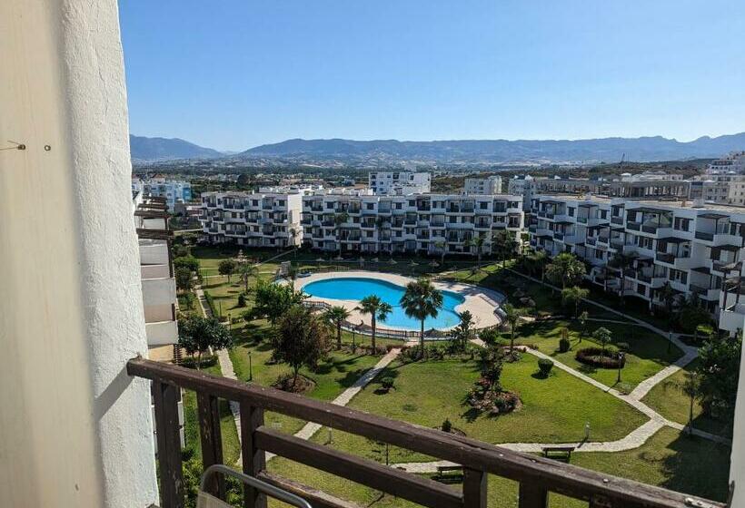 اتاق استاندارد با چشم‌انداز استخر, Mirador Golf Appart