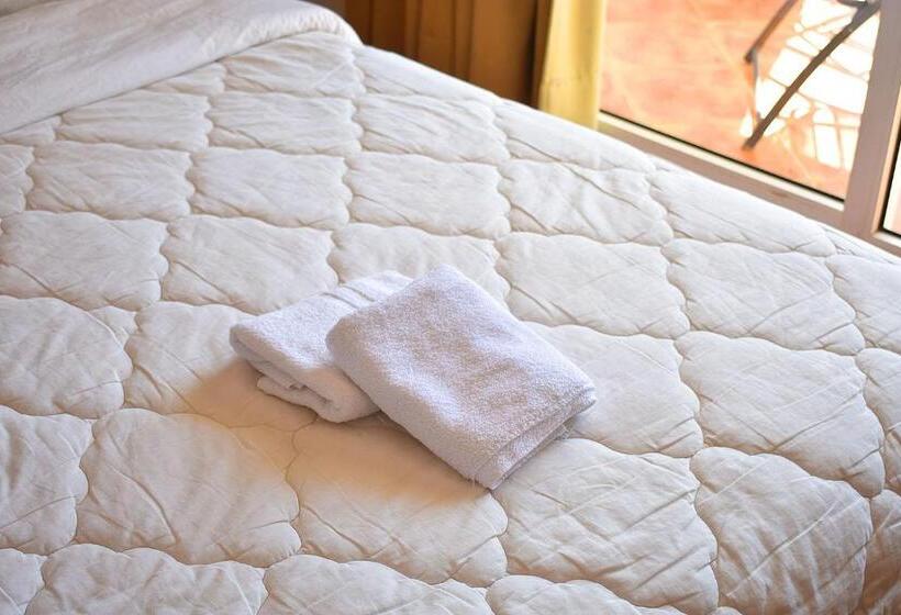 اتاق استاندارد با چشم‌انداز کوهستان, Mirador Golf Appart