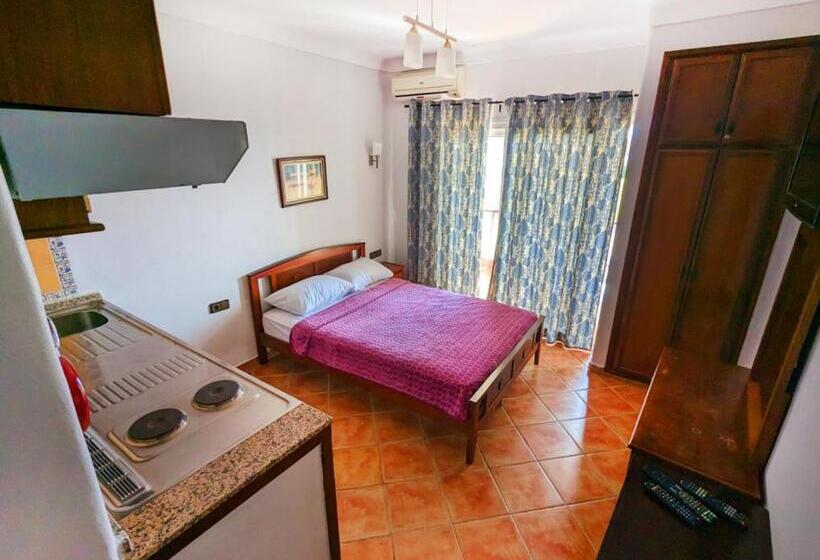 اتاق استاندارد با چشم‌انداز کوهستان, Mirador Golf Appart