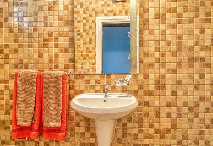 スタンダードルーム, къща за гости крушун