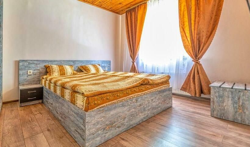 スタンダードルーム, къща за гости крушун