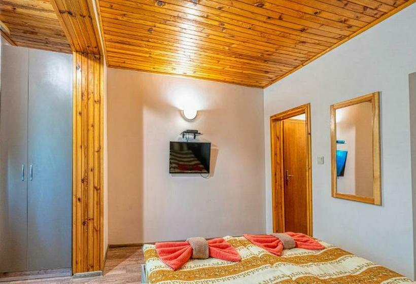 スタンダードルーム, къща за гости крушун