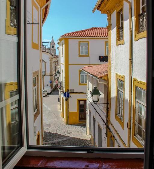 آپارتمان 3 خوابه, Casa Do Arco Portalegre