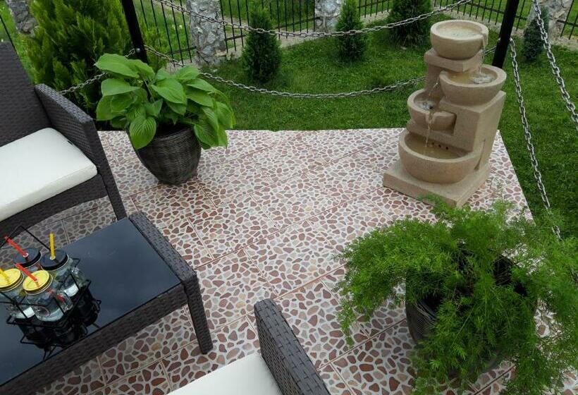 四人标准间, Colț De Rai   Camera De Inchiriat