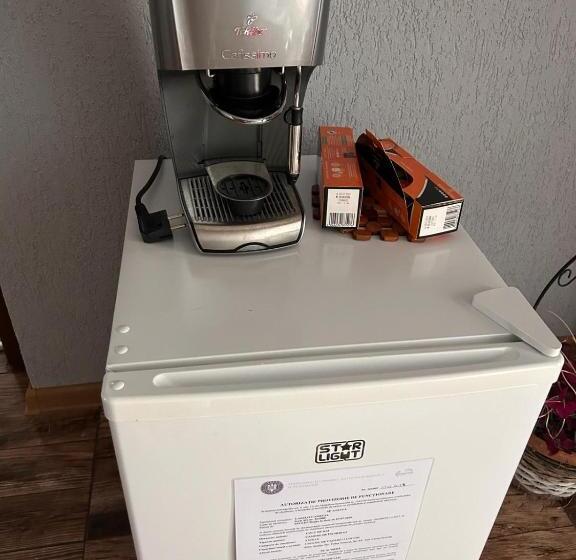 四人标准间, Colț De Rai   Camera De Inchiriat