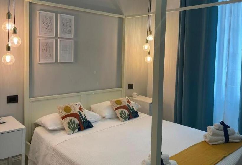 اتاق لوکس با بالکن, B&b Spigolehouse