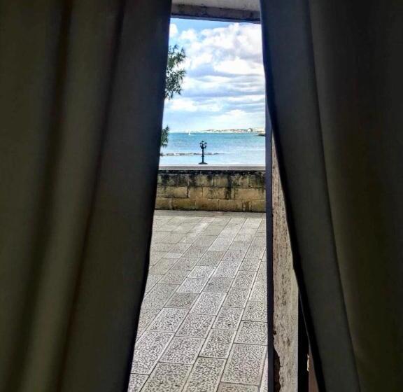 חדר סטנדרט נוף לים, La Stanza