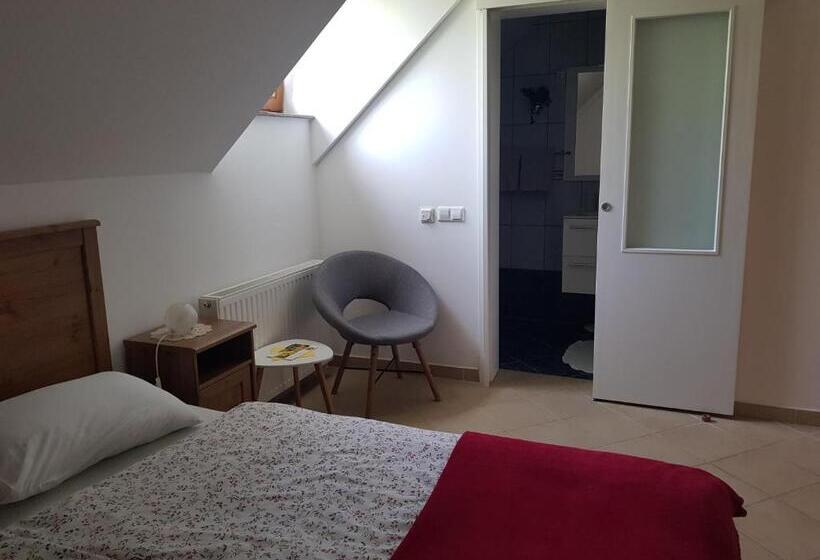 اتاق استاندارد, Wine House Kaloh